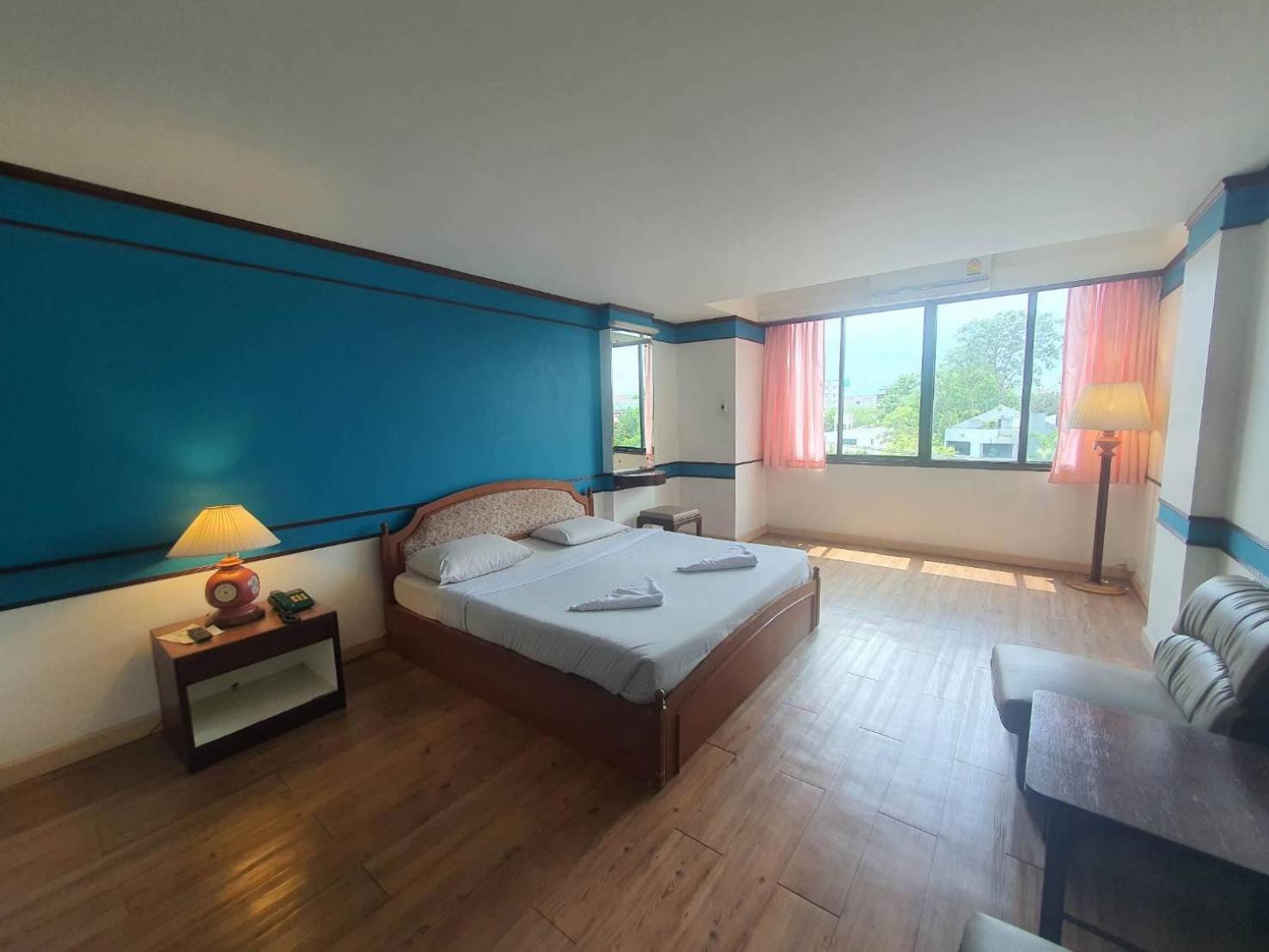 The Pacific Cool Chic Chiang Mai Exterior foto